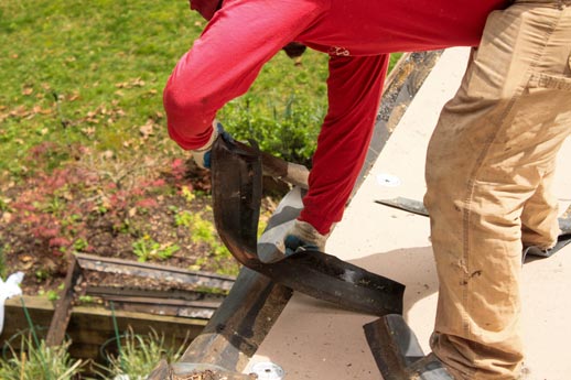 Flat-Roof-Replacement-Drip-Edge-Removal